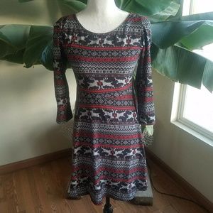 Dereks Heart Womans Large Stretch Dress Reindeers